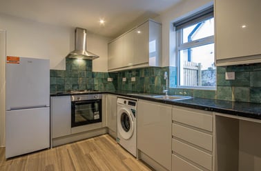 Colum Road, Cathays, Cardiff - Image 3